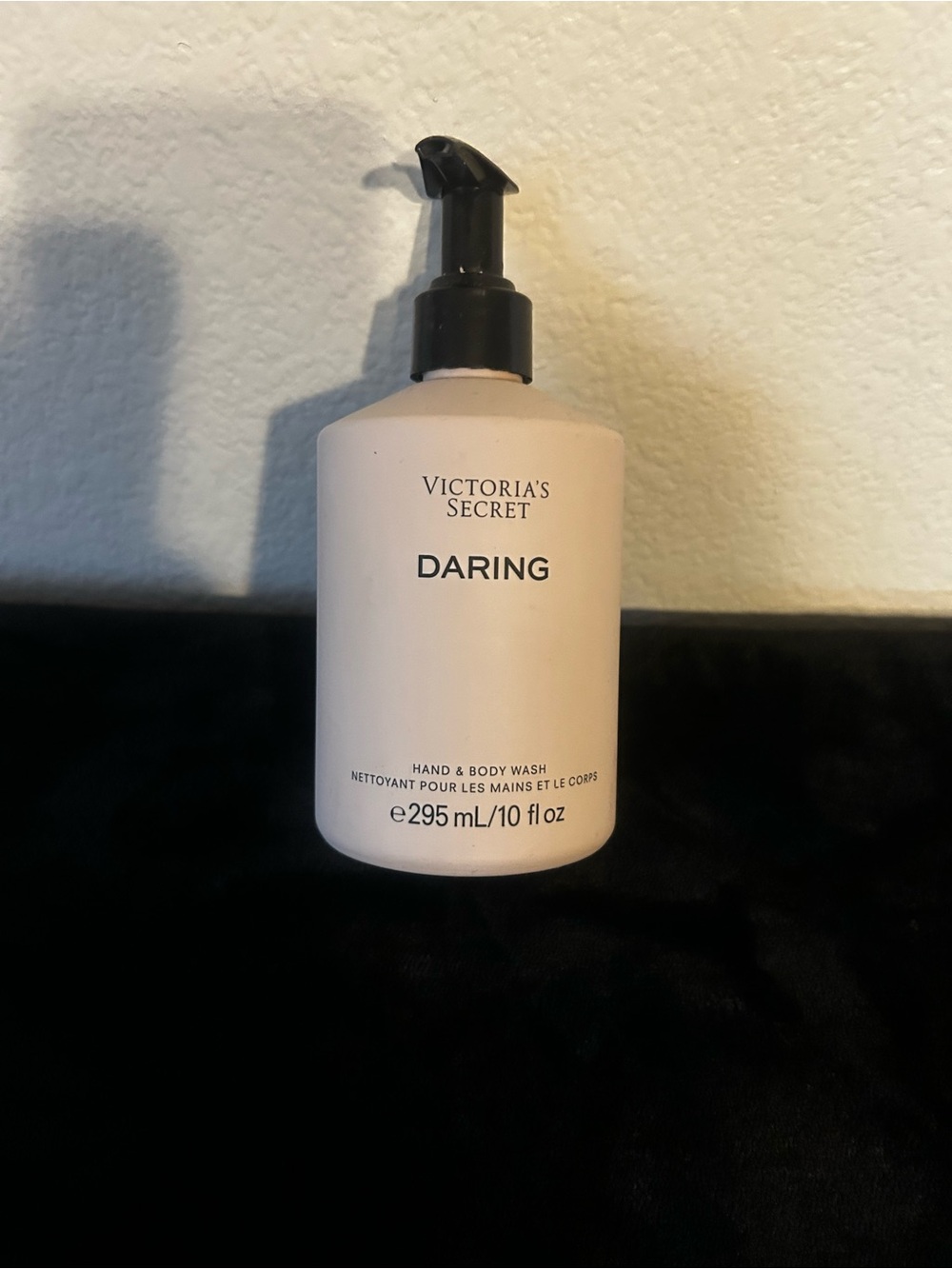 Victoria's Secret Daring Hand & Body Wash - Pale Pink